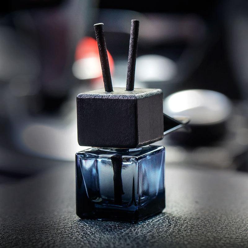 ★ ▲ 1個入り 車用装飾 正方形 車載ガラスボトル 芳香剤 - Diffuser Necklace Locket のレビューと価格
