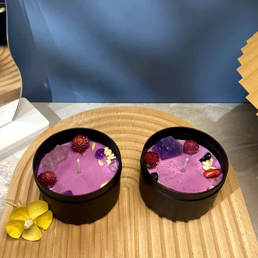 ドライフラワークリスタルストーンの香りのキャンドル、黒いブリ - Home Fragrance Lamp のレビューと価格